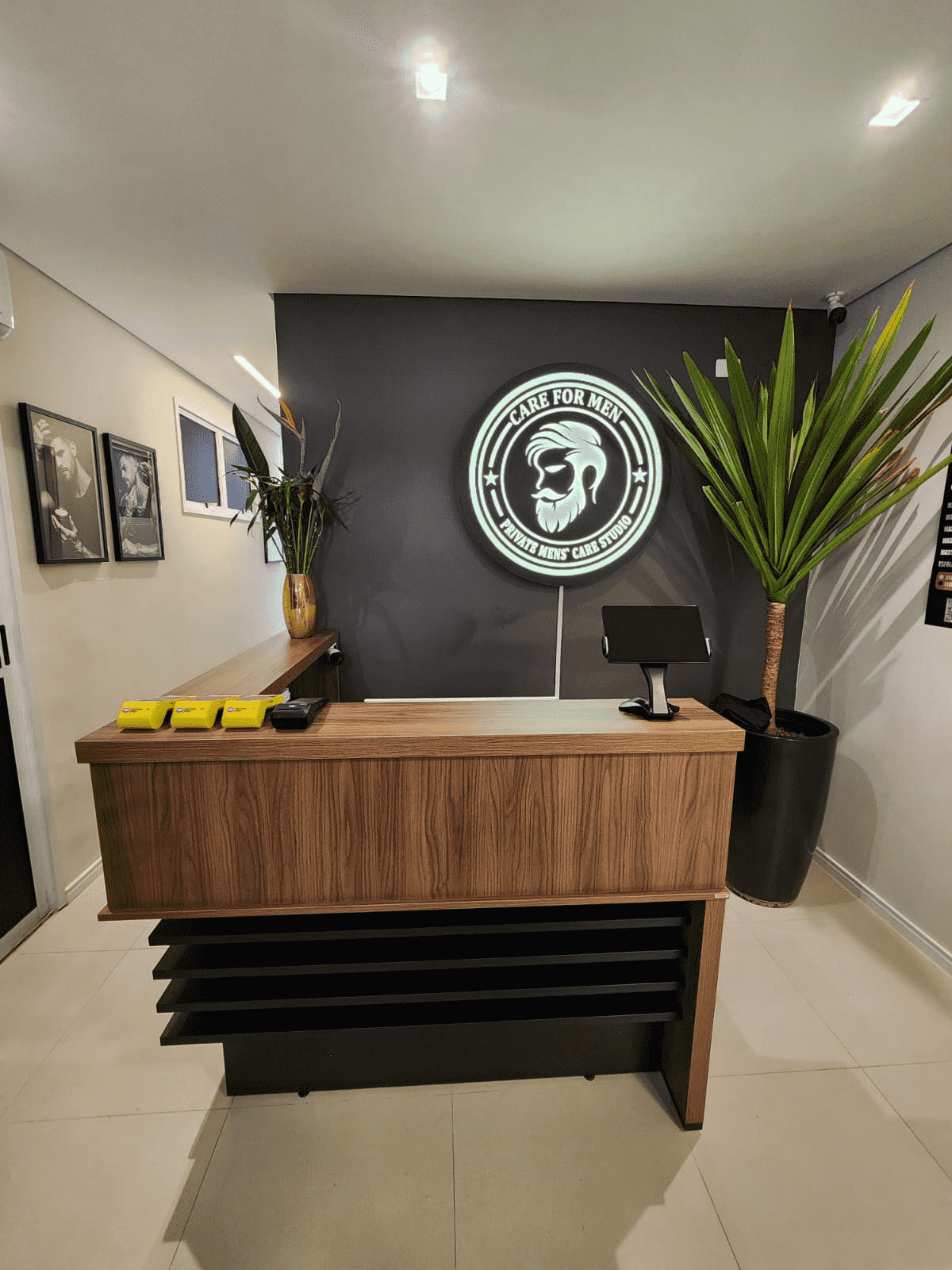 Ambiente interno premium da barbearia